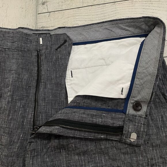 J. Crew Men's W35 Gray 100% Linen Flat Front 10.5" Inseam Bermuda Shorts - Picture 4 of 8